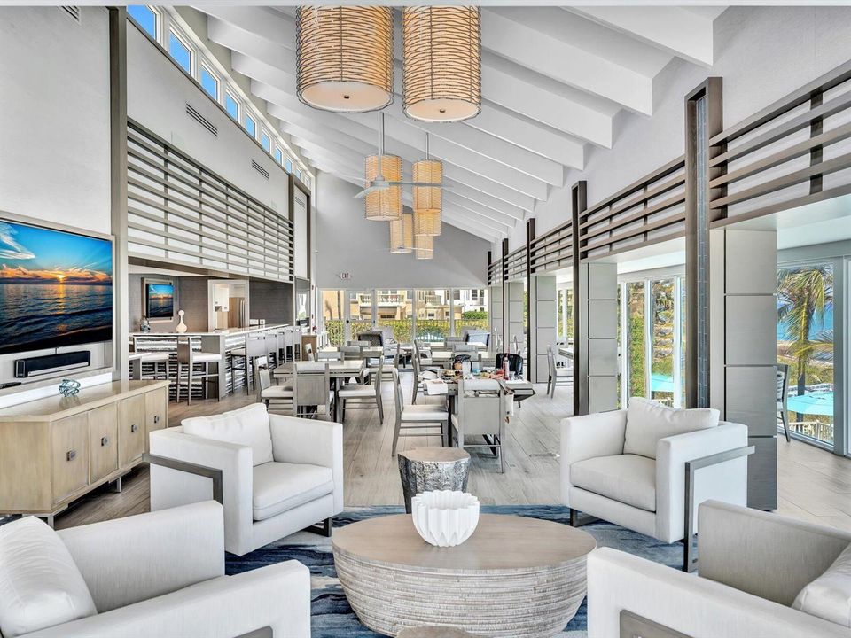 BEACH CLUB LOUNGE