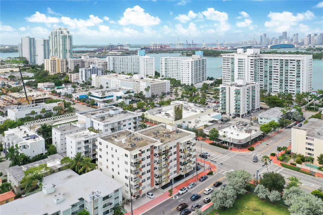 En Venta: $299,000 (1 camas, 1 baños, 792 Pies cuadrados)