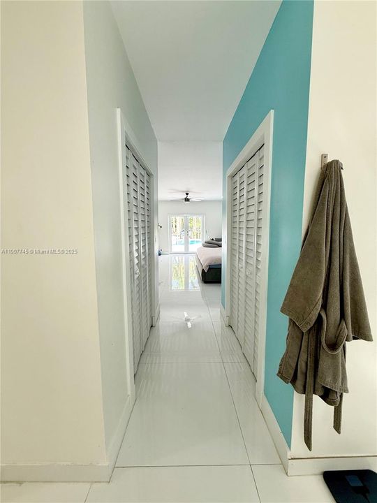 待售: $1,080,000 (4 贝兹, 4 浴室, 2400 平方英尺)