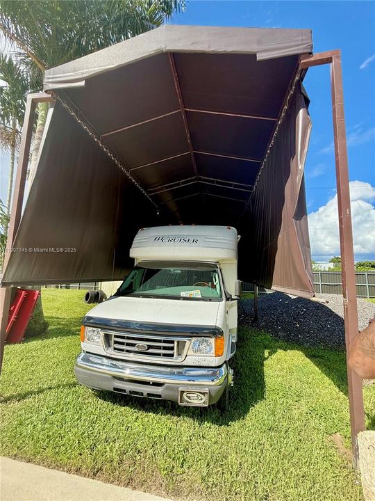 待售: $1,080,000 (4 贝兹, 4 浴室, 2400 平方英尺)