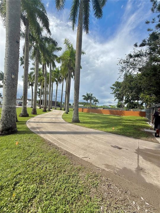 待售: $1,080,000 (4 贝兹, 4 浴室, 2400 平方英尺)