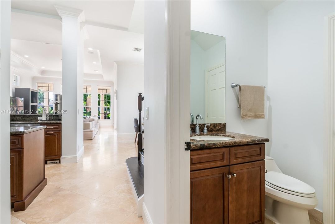 For Rent: $14,000 (6 beds, 5 baths, 5956 Square Feet)