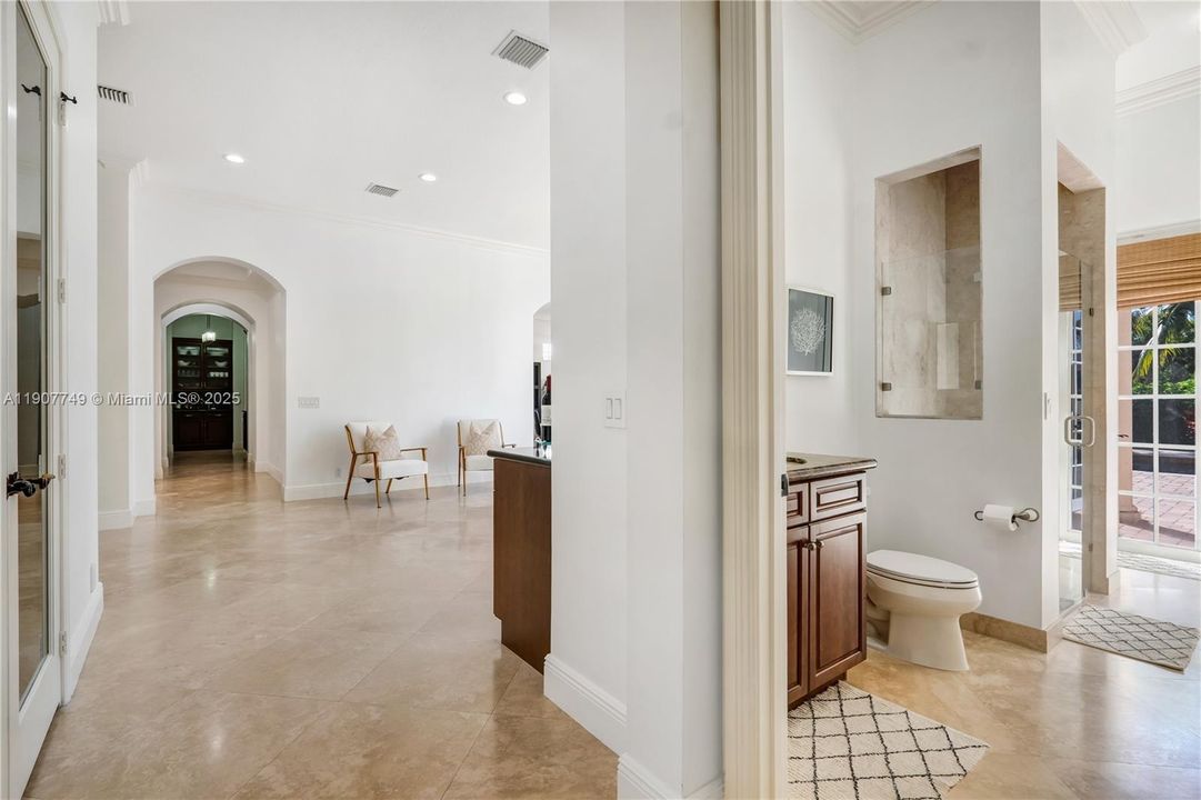 For Rent: $14,000 (6 beds, 5 baths, 5956 Square Feet)