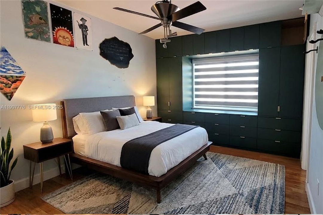 For Sale: $1,105,000 (4 beds, 2 baths, 2466 Square Feet)