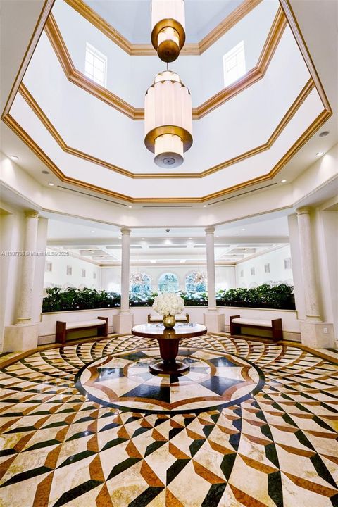 待售: $3,100,000 (2 贝兹, 2 浴室, 2100 平方英尺)