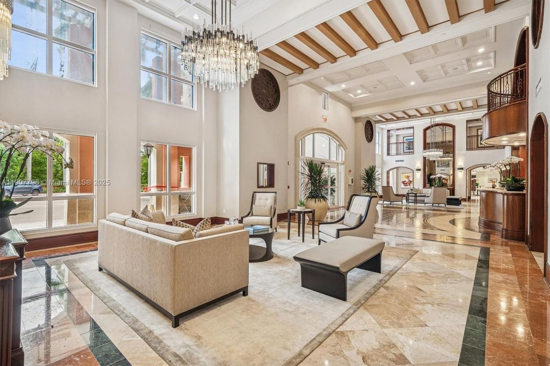 待售: $3,100,000 (2 贝兹, 2 浴室, 2100 平方英尺)