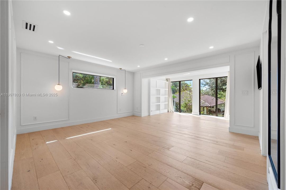 На продажу: $2,900,000 (4 спален, 4 ванн, 3239 Квадратных фут)