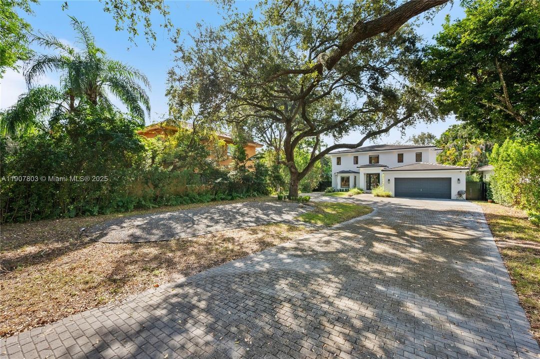 На продажу: $2,900,000 (4 спален, 4 ванн, 3239 Квадратных фут)