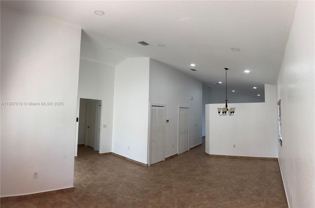 For Rent: $3,300 (3 beds, 2 baths, 1598 Square Feet)