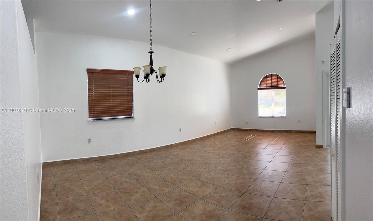 For Rent: $3,300 (3 beds, 2 baths, 1598 Square Feet)