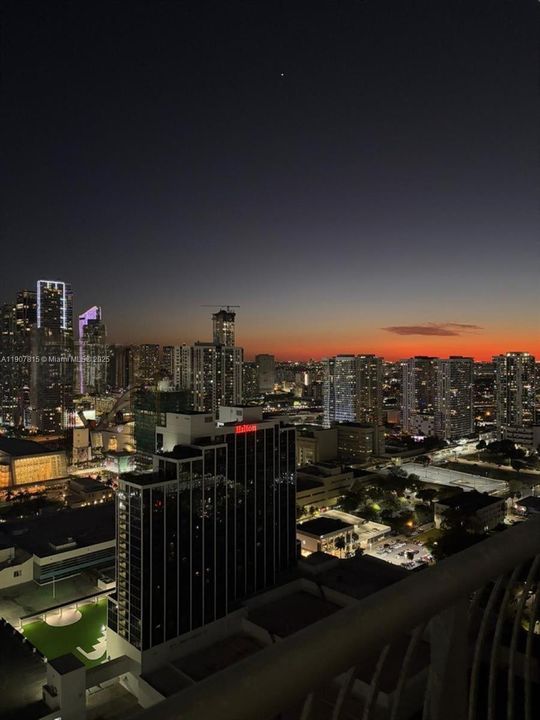 Active With Contract: $2,150 (0 beds, 1 baths, 503 Square Feet)