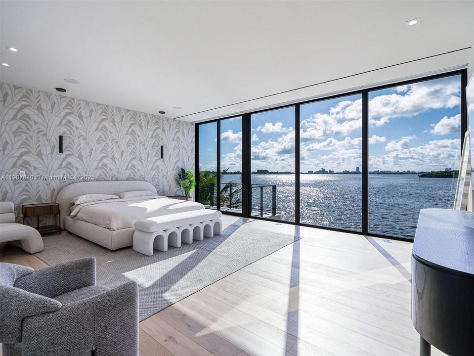 En Venta: $24,999,000 (7 camas, 8 baños, 8652 Pies cuadrados)