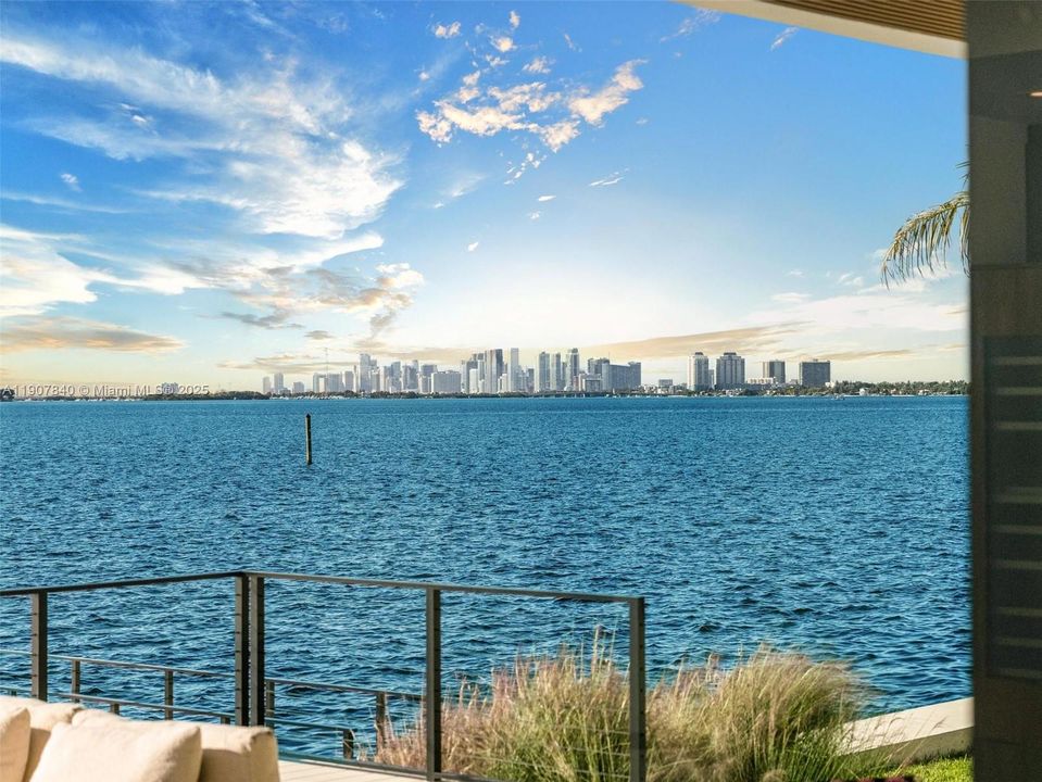 En Venta: $24,999,000 (7 camas, 8 baños, 8652 Pies cuadrados)