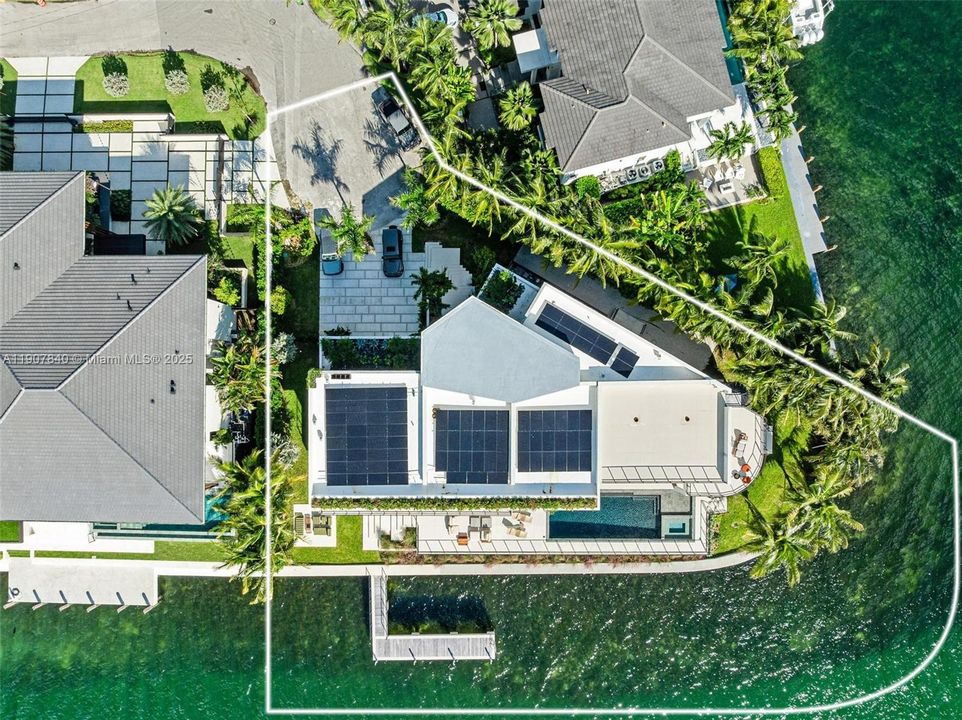 En Venta: $24,999,000 (7 camas, 8 baños, 8652 Pies cuadrados)