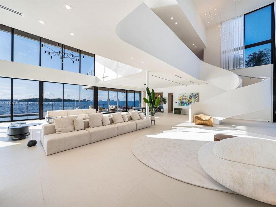 En Venta: $24,999,000 (7 camas, 8 baños, 8652 Pies cuadrados)