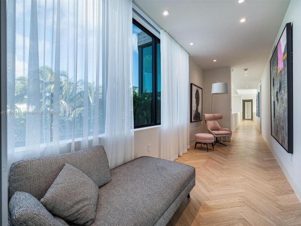 En Venta: $24,999,000 (7 camas, 8 baños, 8652 Pies cuadrados)