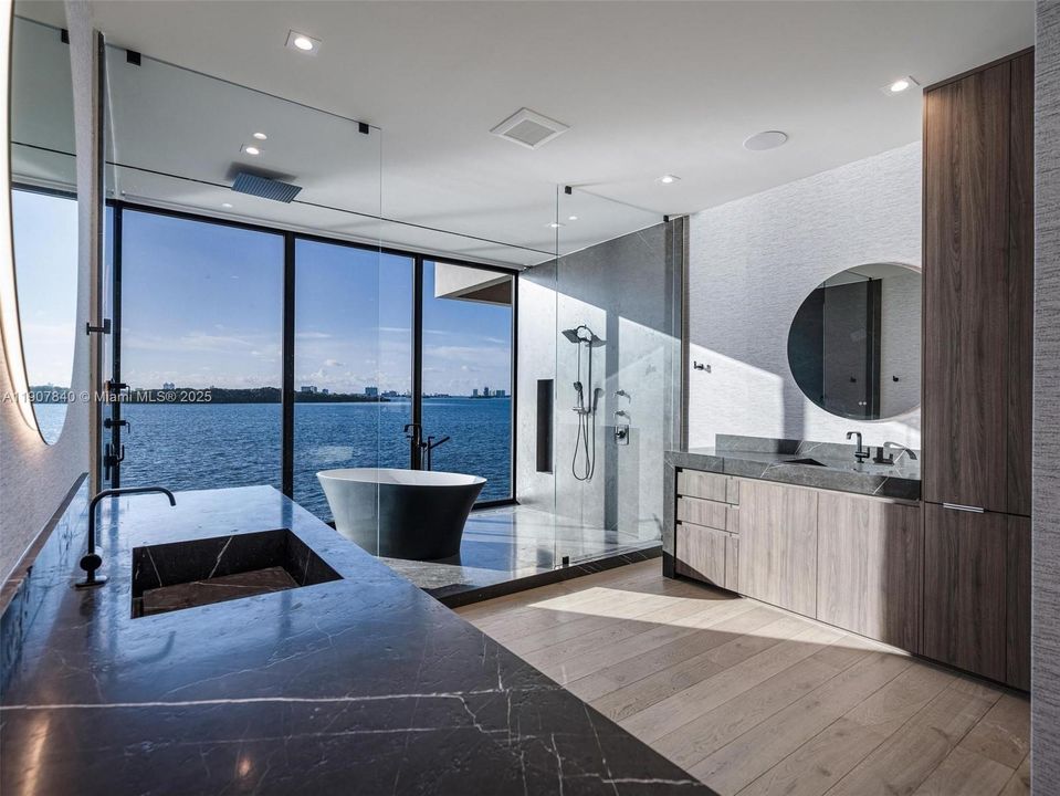 En Venta: $24,999,000 (7 camas, 8 baños, 8652 Pies cuadrados)