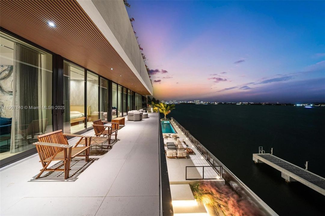 En Venta: $24,999,000 (7 camas, 8 baños, 8652 Pies cuadrados)