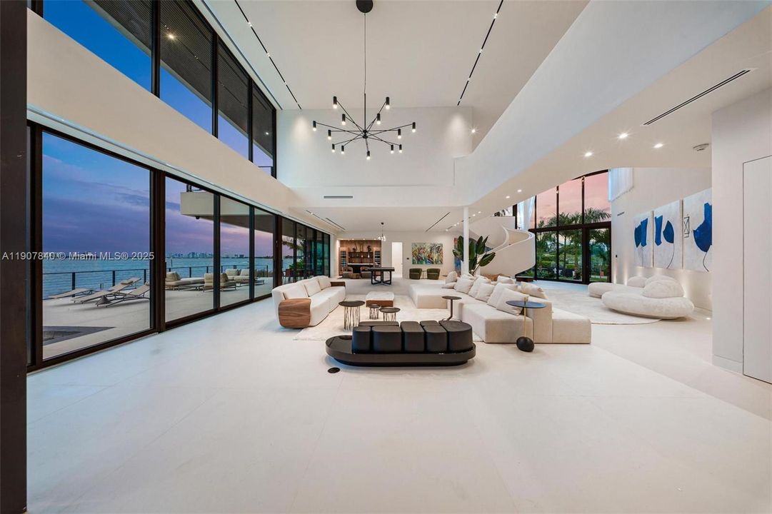 En Venta: $24,999,000 (7 camas, 8 baños, 8652 Pies cuadrados)