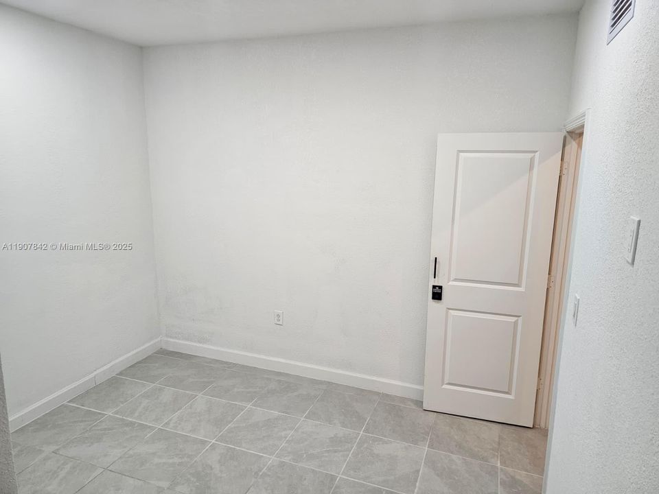 Recently Rented: $800 (0 beds, 0 baths, 2418 Square Feet)