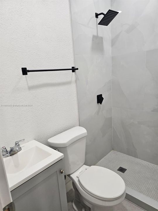 Recently Rented: $800 (0 beds, 0 baths, 2418 Square Feet)