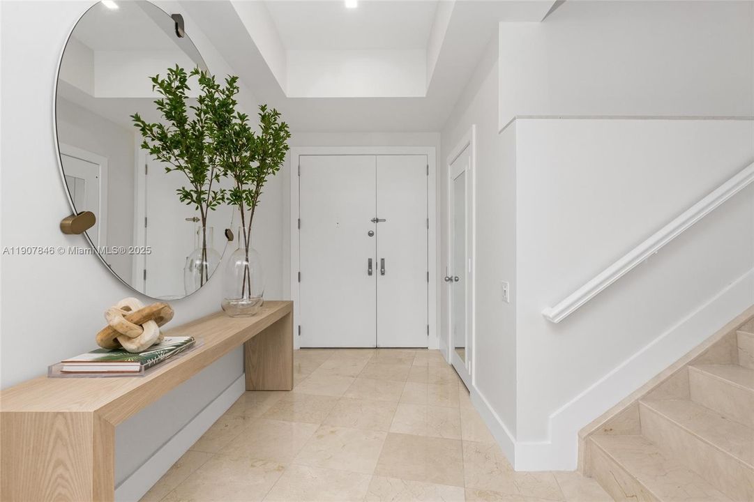 En Venta: $4,995,000 (5 camas, 5 baños, 5097 Pies cuadrados)