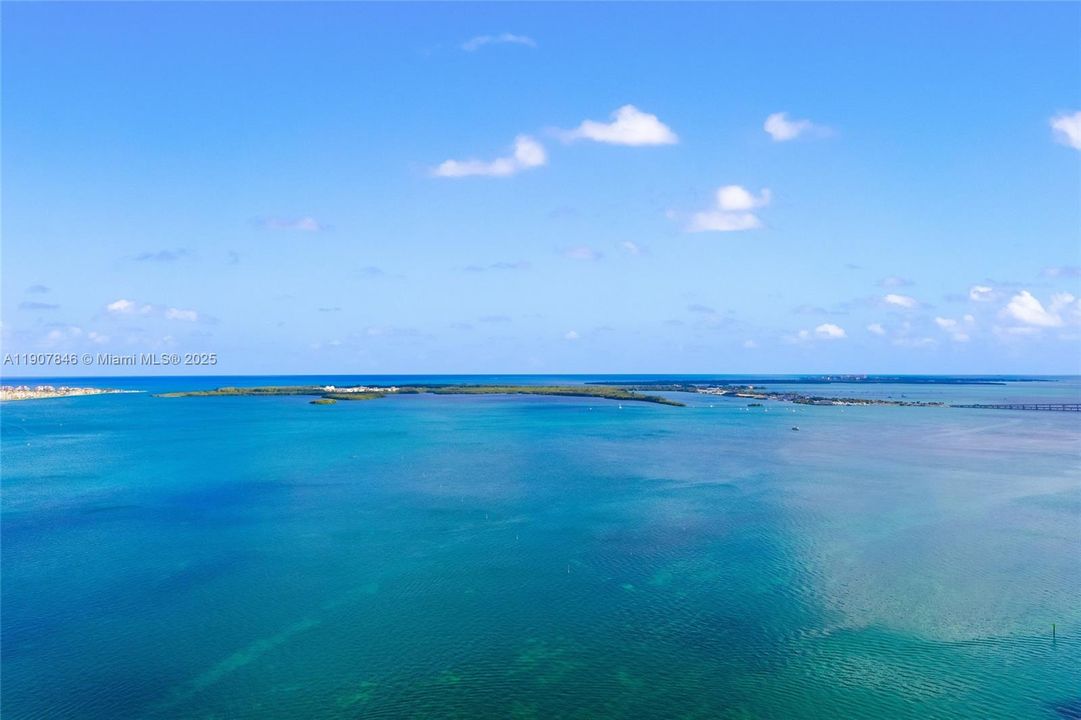 En Venta: $4,995,000 (5 camas, 5 baños, 5097 Pies cuadrados)