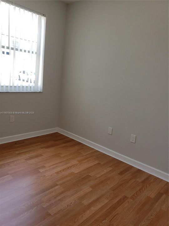 最近租的: $1,775 (2 贝兹, 2 浴室, 914 平方英尺)