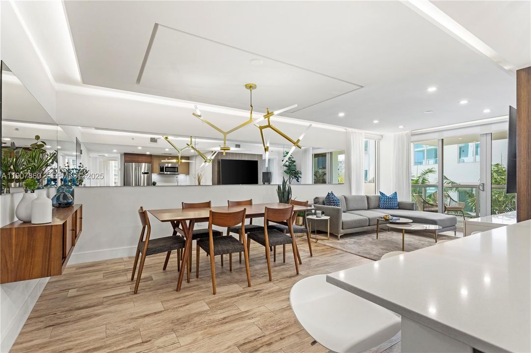 待售: $1,160,000 (3 贝兹, 2 浴室, 1305 平方英尺)