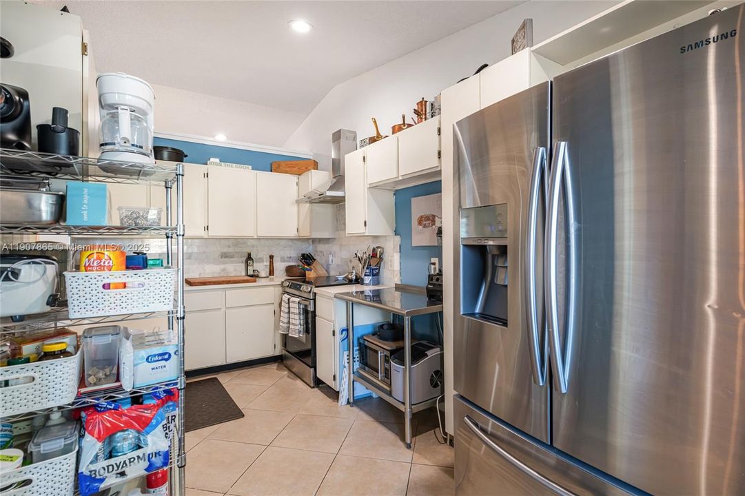 待售: $535,000 (3 贝兹, 2 浴室, 1348 平方英尺)