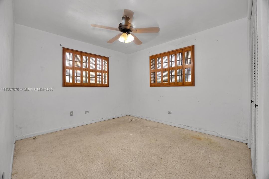 На продажу: $690,000 (4 спален, 2 ванн, 1826 Квадратных фут)