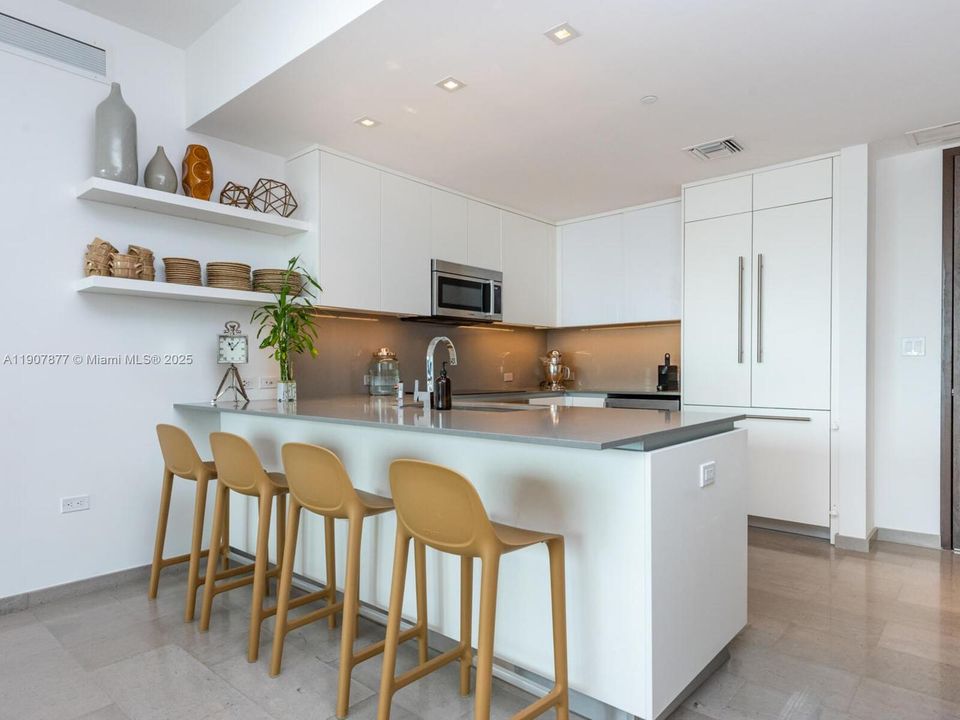 На продажу: $1,400,000 (3 спален, 3 ванн, 1660 Квадратных фут)