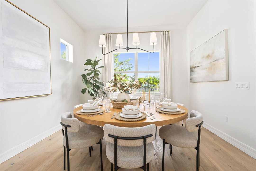 Dining 2