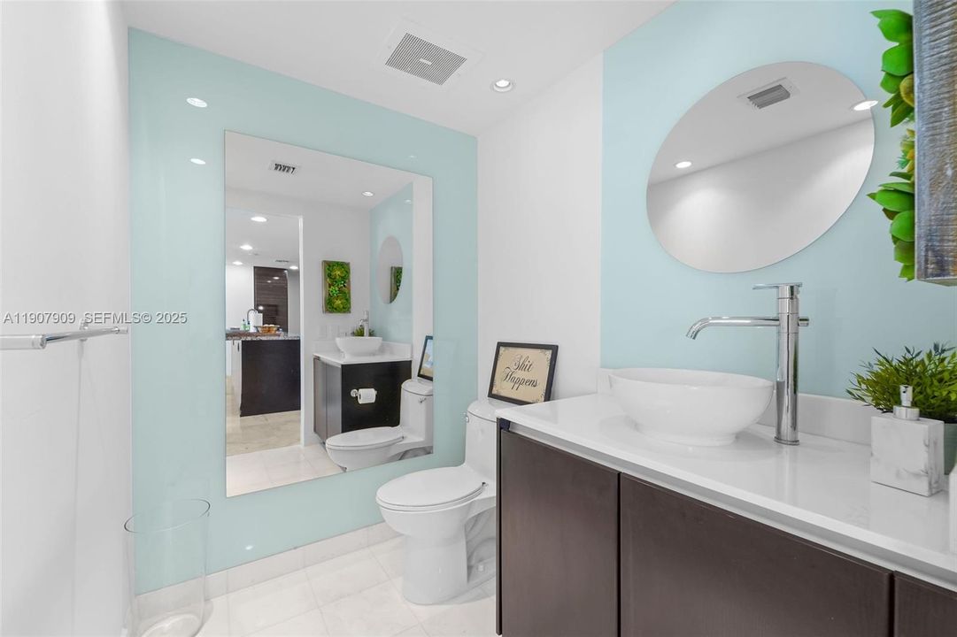 合同活跃: $6,350 (2 贝兹, 2 浴室, 1770 平方英尺)