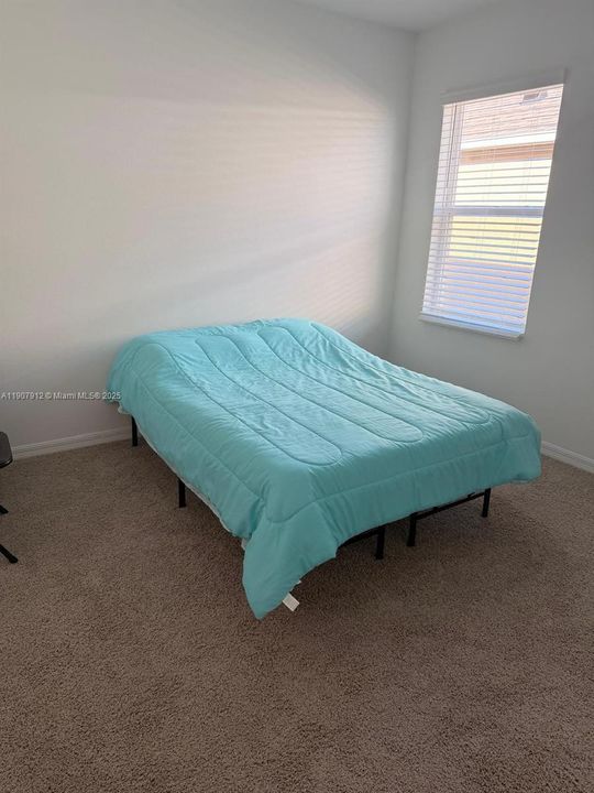 For Rent: $2,100 (3 beds, 2 baths, 0 Square Feet)