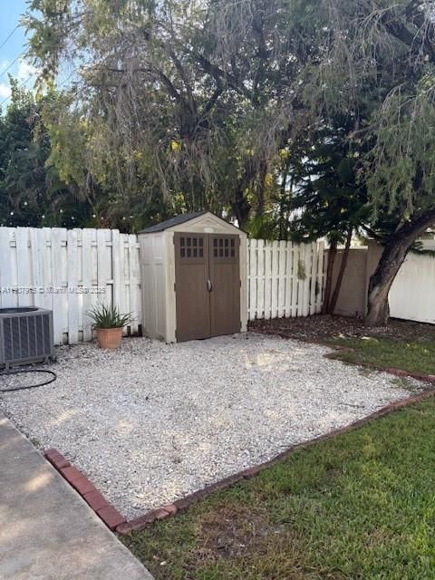 Недавно арендовано: $2,750 (2 спален, 2 ванн, 1197 Квадратных фут)