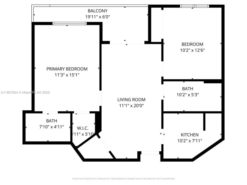Под контрактом: $315,765 (2 спален, 2 ванн, 807 Квадратных фут)