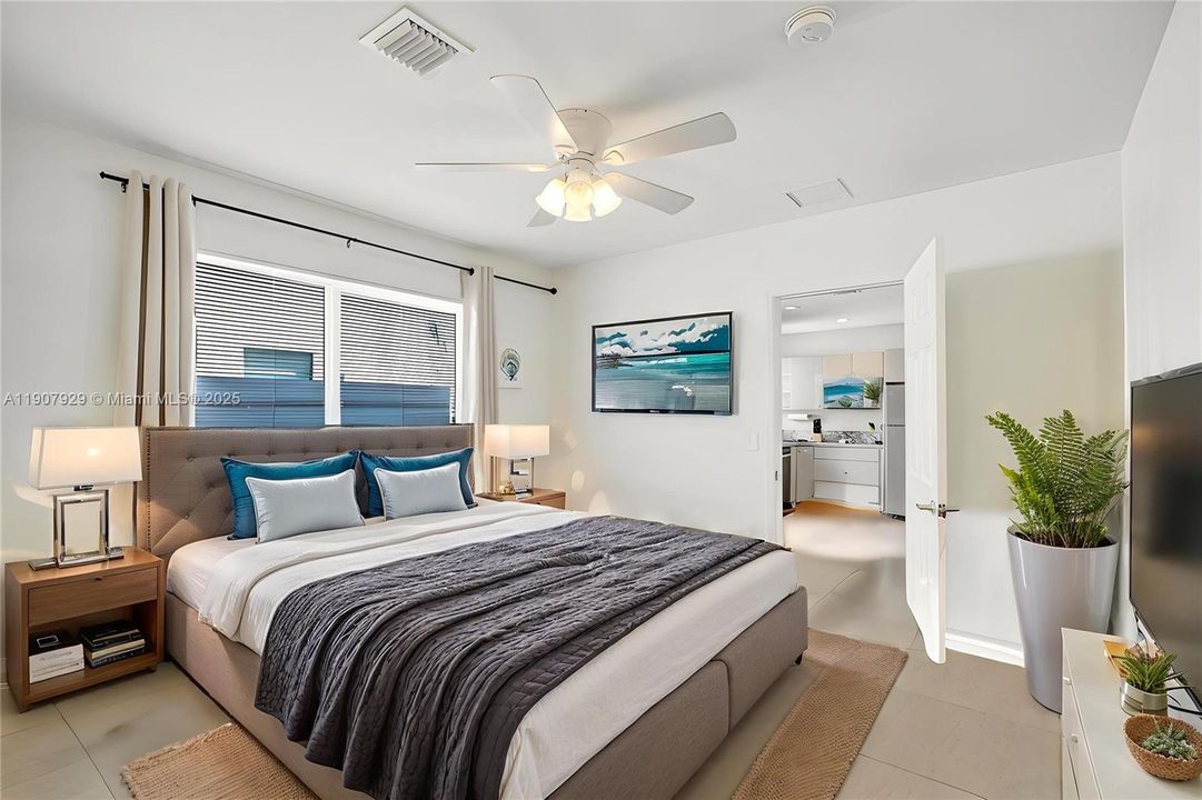 На продажу: $1,900,000 (0 спален, 0 ванн, 1700 Квадратных фут)