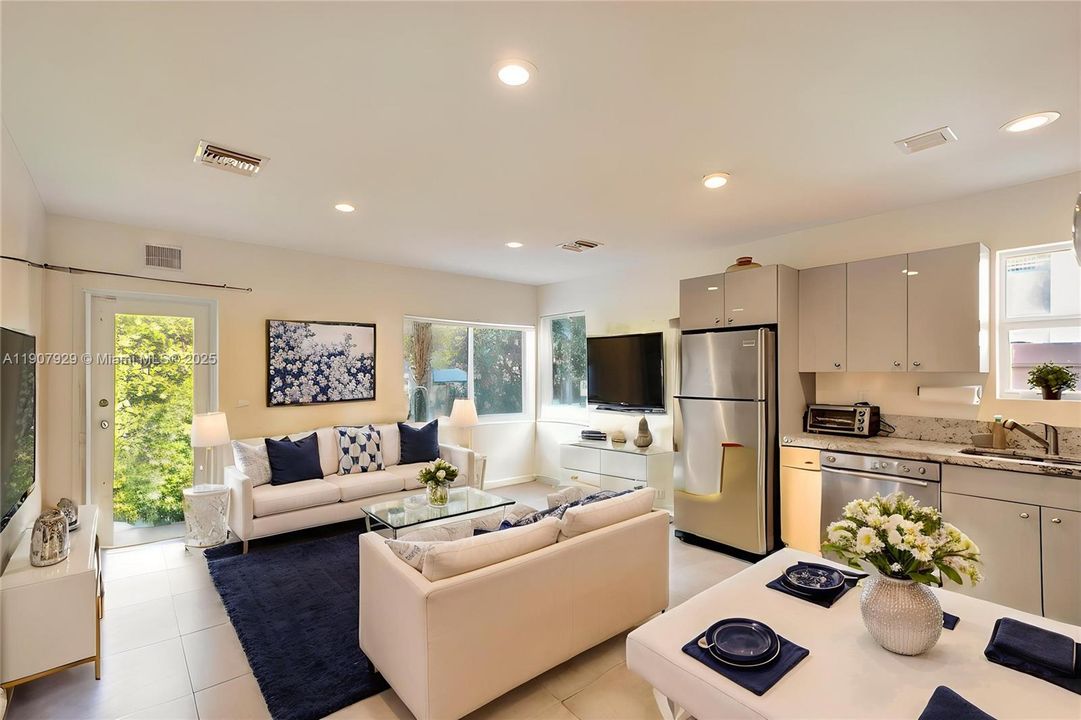 На продажу: $1,900,000 (0 спален, 0 ванн, 1700 Квадратных фут)