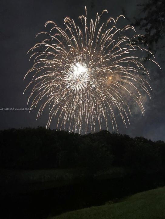 Breathtaking sunset views over the canal the community’s main gathering spot for the annual Fourth of July fireworks, right from your own backyard.