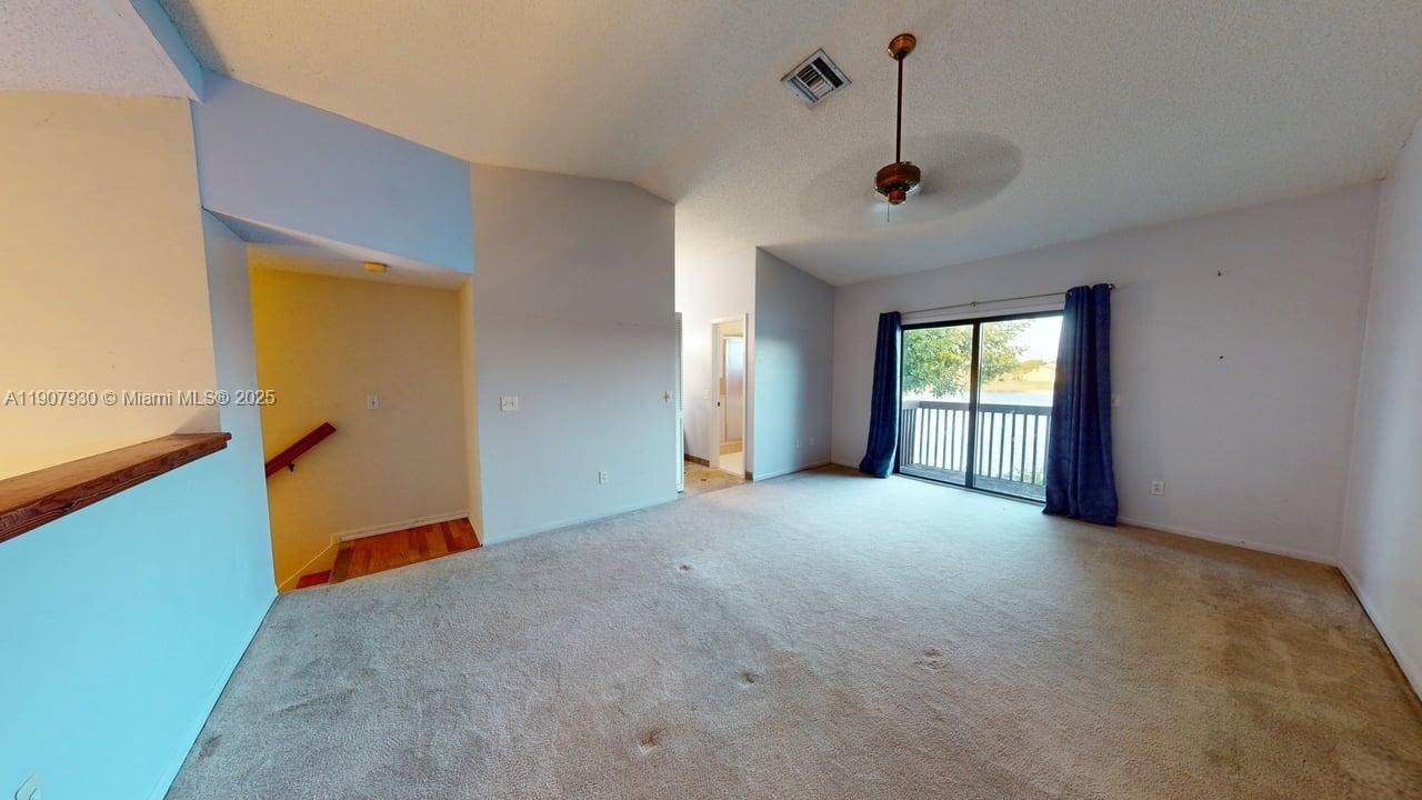 待售: $435,000 (2 贝兹, 2 浴室, 1336 平方英尺)