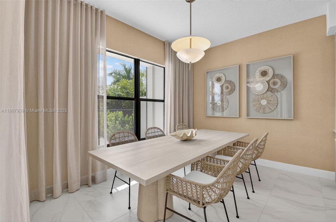 For Rent: $18,000 (5 beds, 7 baths, 4605 Square Feet)