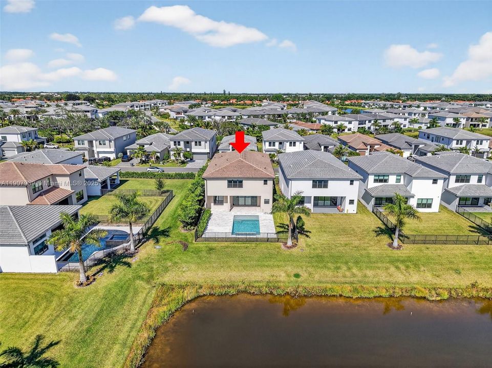 For Rent: $18,000 (5 beds, 7 baths, 4605 Square Feet)