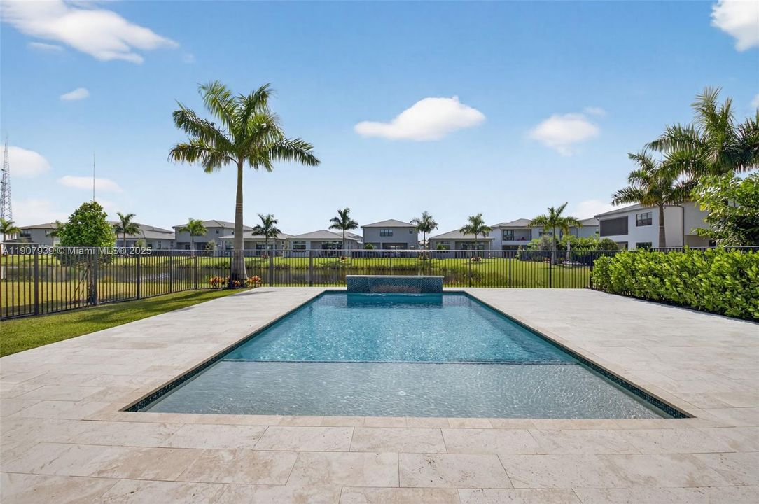 For Rent: $18,000 (5 beds, 7 baths, 4605 Square Feet)