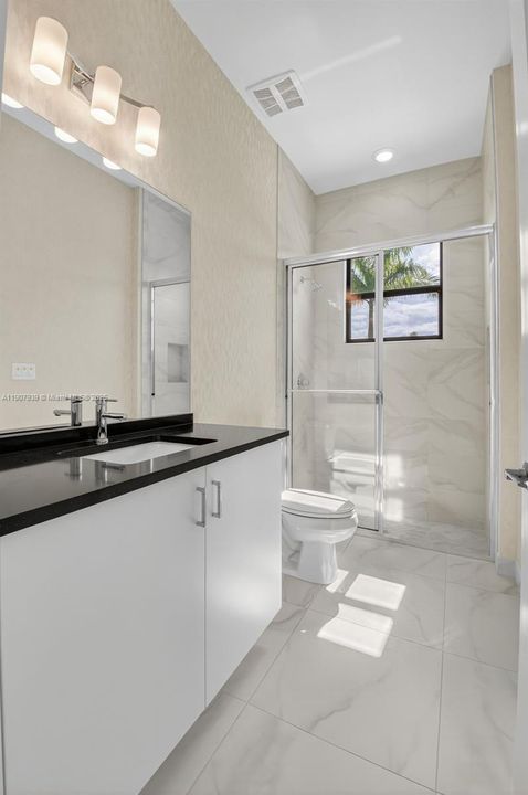 For Rent: $18,000 (5 beds, 7 baths, 4605 Square Feet)