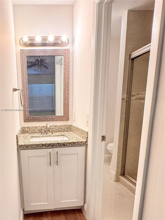 En Venta: $427,000 (2 camas, 1 baños, 0 Pies cuadrados)