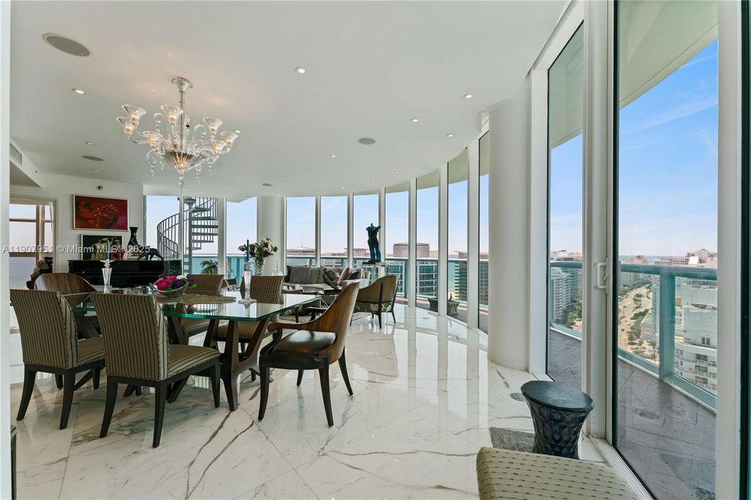 For Sale: $4,300,000 (3 beds, 3 baths, 2600 Square Feet)