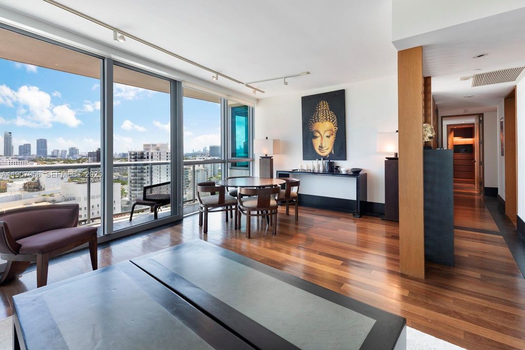 For Rent: $27,000 (2 beds, 2 baths, 1162 Square Feet)