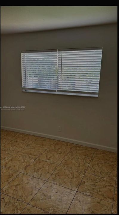 En Venta: $190,000 (2 camas, 2 baños, 1070 Pies cuadrados)