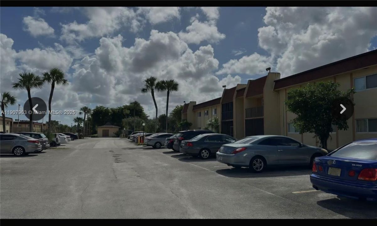 En Venta: $190,000 (2 camas, 2 baños, 1070 Pies cuadrados)